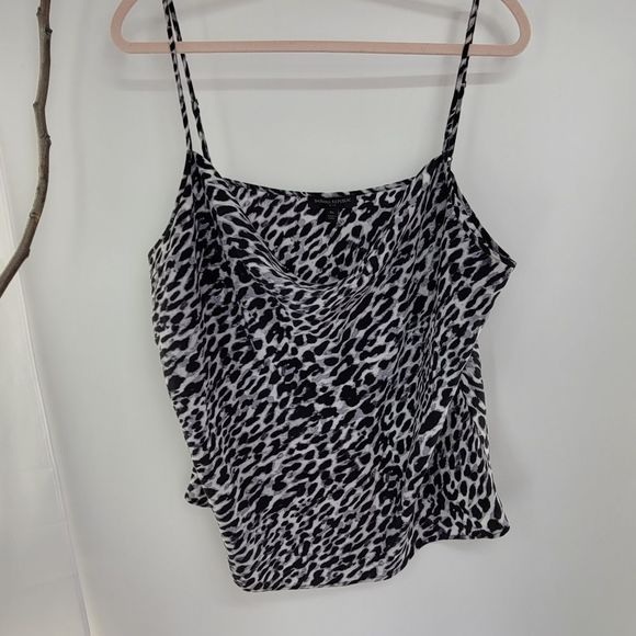 Banana republic silk animal print cami . Y2k 90s - Picture 1 of 6